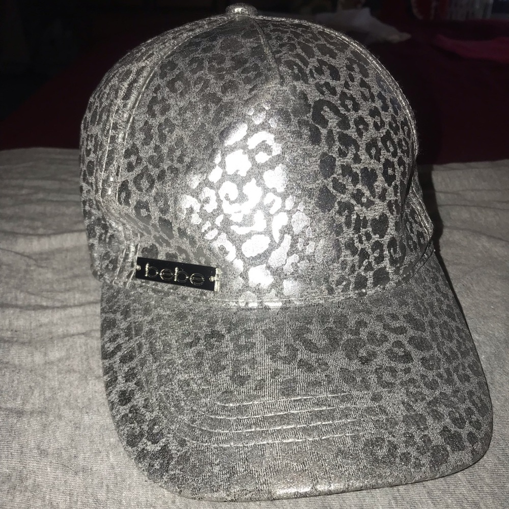 Bebe women’s hat